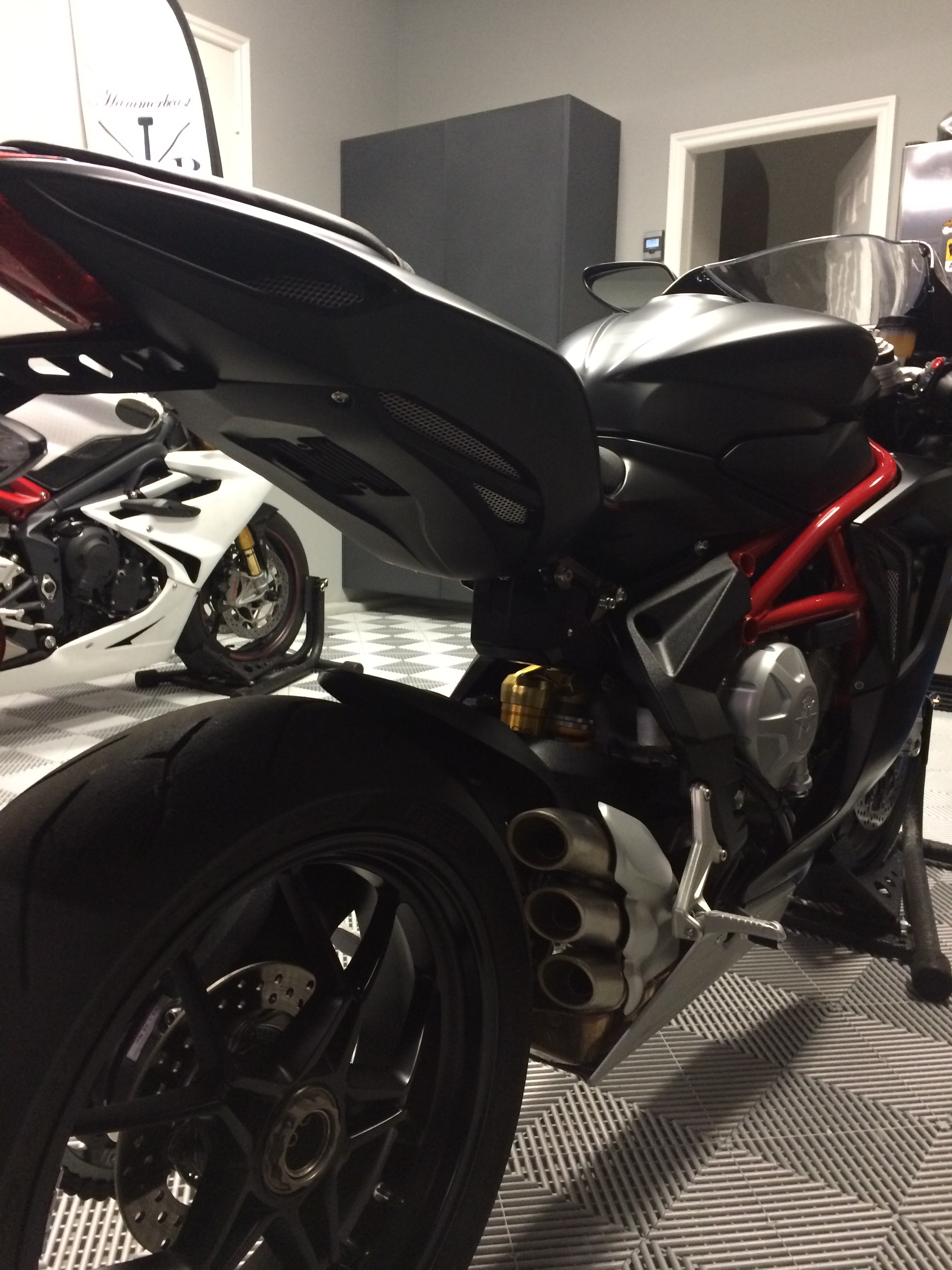 2015 MV Agusta F3 photo 19